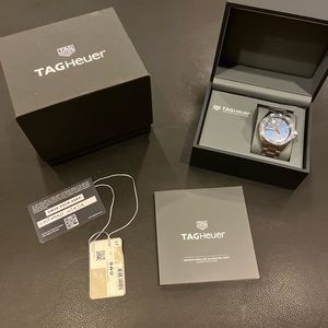 AuthenticTag Heuer Formula 1 quartz WAZ1010